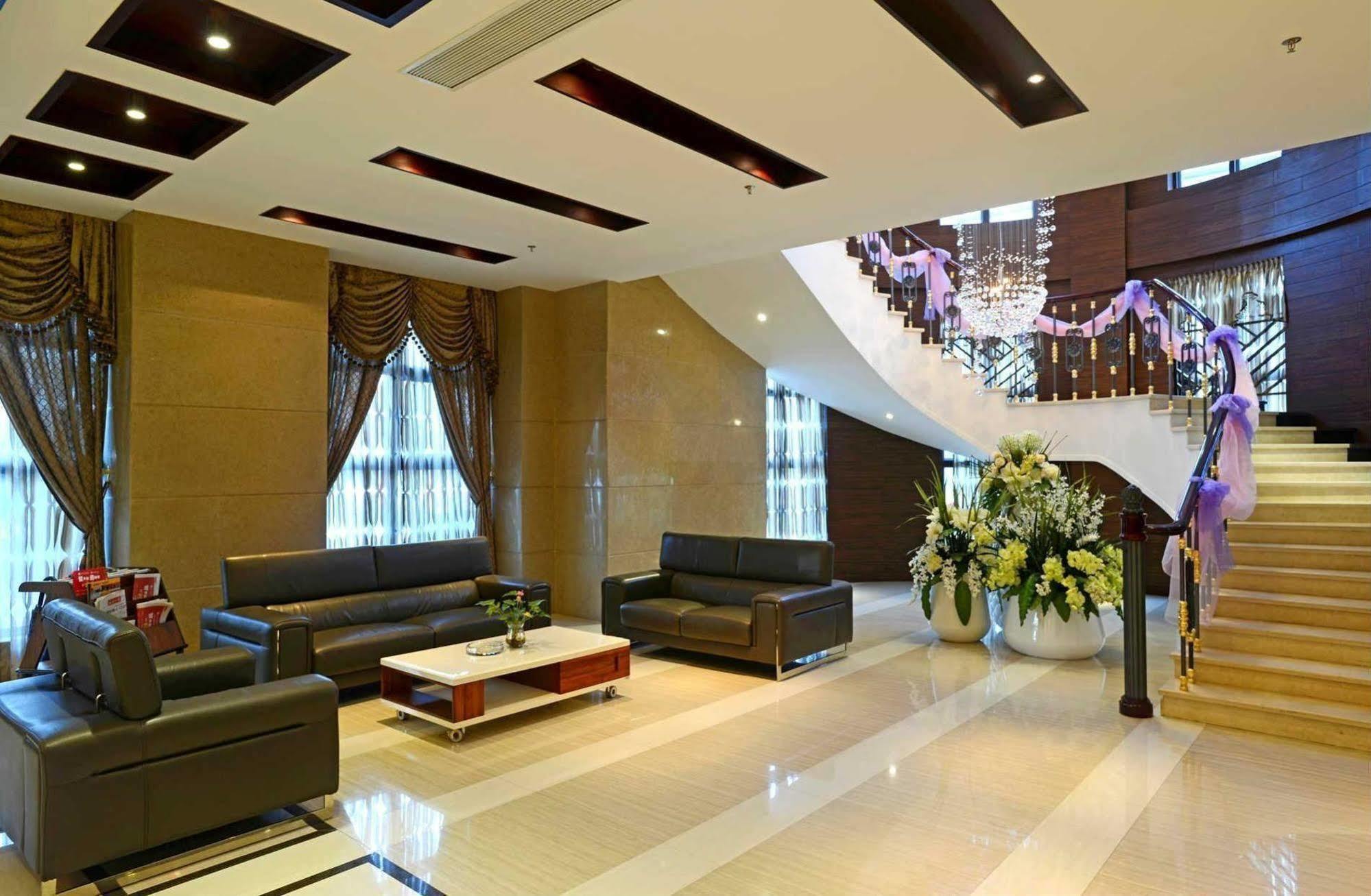 Hotel Wenhua Herton Qionghai Exterior foto