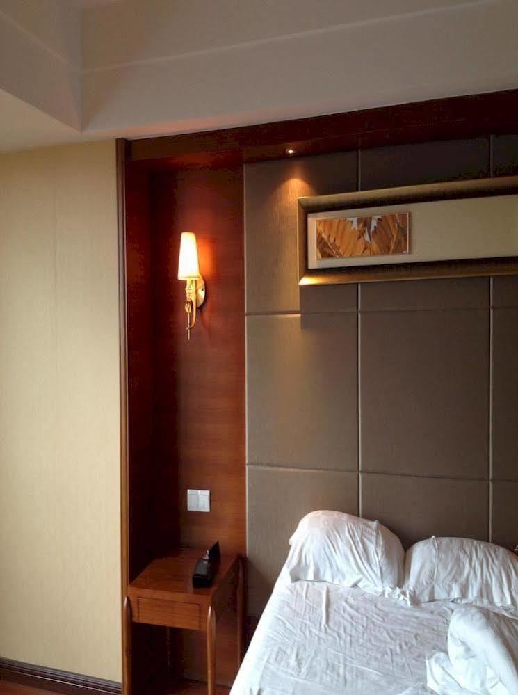 Hotel Wenhua Herton Qionghai Exterior foto
